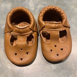 BirdRock Baby Mary Jane size 4
